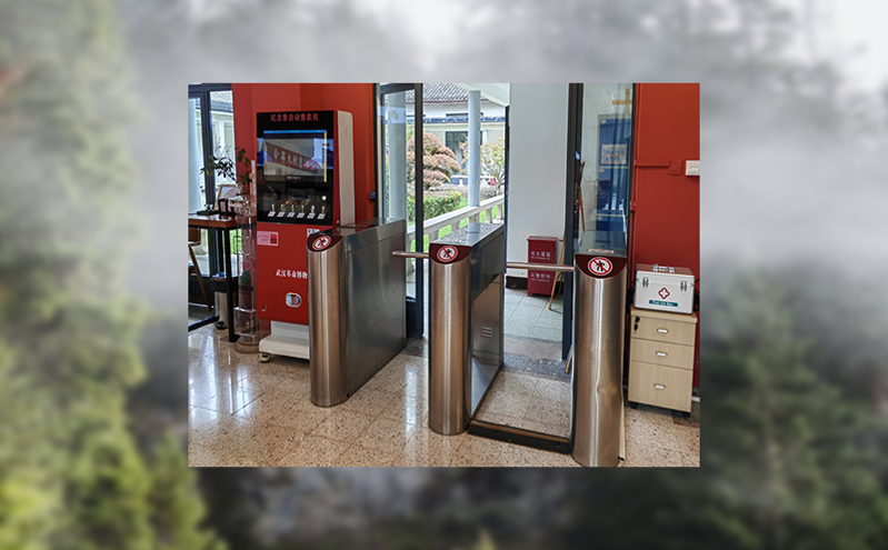 熱門景區如何有效防范票務“牛皮癬”？合規應用人臉門票系統來防范